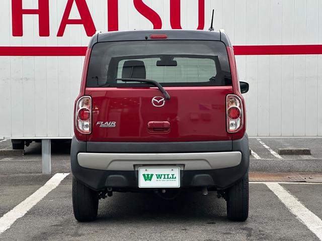 フレアクロスオーバー ＸＴ　／４ＷＤ／安全装置／運転席シートヒーター／ヒルディセントコントロール／グリップコントロール／社外オーディオ／ＵＳＢ接続／ＨＩＤヘッド／フォグランプ／スマートキー／１年走行距離無制限保証／（11枚目）