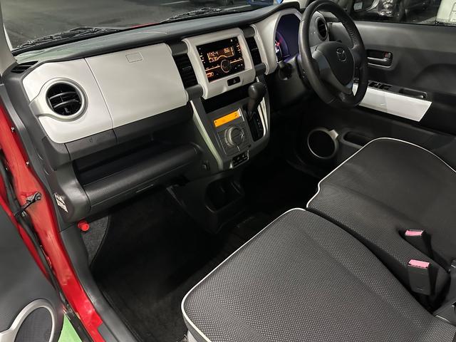 フレアクロスオーバー ＸＴ　／４ＷＤ／安全装置／運転席シートヒーター／ヒルディセントコントロール／グリップコントロール／社外オーディオ／ＵＳＢ接続／ＨＩＤヘッド／フォグランプ／スマートキー／１年走行距離無制限保証／（15枚目）