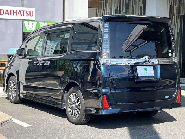 ヴォクシー ZS /7人乗り/1年距離無制限保証/純正ナビ/バックカメラ/ビルトインETC/純正フリップダウンモニター/両側電動スライド/LEDヘッドライト/プッシュスタート/スマートキー(6枚目)