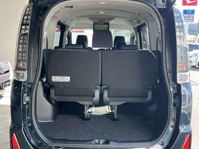 ヴォクシー ZS /7人乗り/1年距離無制限保証/純正ナビ/バックカメラ/ビルトインETC/純正フリップダウンモニター/両側電動スライド/LEDヘッドライト/プッシュスタート/スマートキー(22枚目)