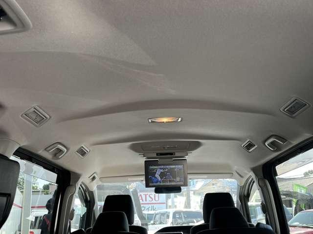 ヴォクシー ZS /7人乗り/1年距離無制限保証/純正ナビ/バックカメラ/ビルトインETC/純正フリップダウンモニター/両側電動スライド/LEDヘッドライト/プッシュスタート/スマートキー(26枚目)