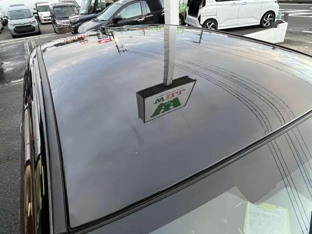 ＸＶ ２．０ｉ－Ｌ　アイサイト　／禁煙／４ＷＤ／アイサイト／社外ナビ／バックカメラ／ＥＴＣ／運転席電動シート／ＨＩＤヘッドライト／クルーズコントロール／パドルシフト／１年走行距離無制限保証／（8枚目）