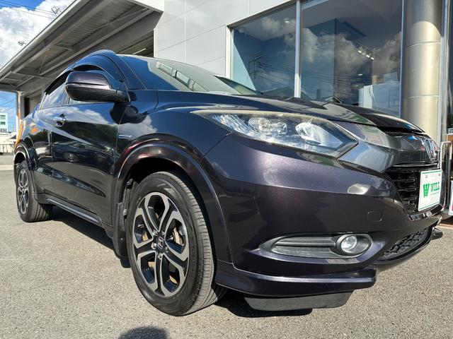 ヴェゼル ハイブリッドZ /黒本革シート/安全装置/純正ナビ/バックカメラ/ETC/前席シートヒーター/クルーズコントロール/パドルシフト/LEDヘッド/1年保証/(2枚目)