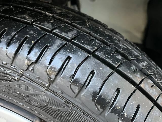 ムーヴキャンバス Ｘリミテッドメイクアップ　ＳＡＩＩ　／スマートアシストＩＩ／両側電動スライドドア／社外ナビ／Ｂｌｕｅｔｏｏｔｈ音楽／スマートキー／プッシュスタート／１年走行距離無制限保証／（13枚目）