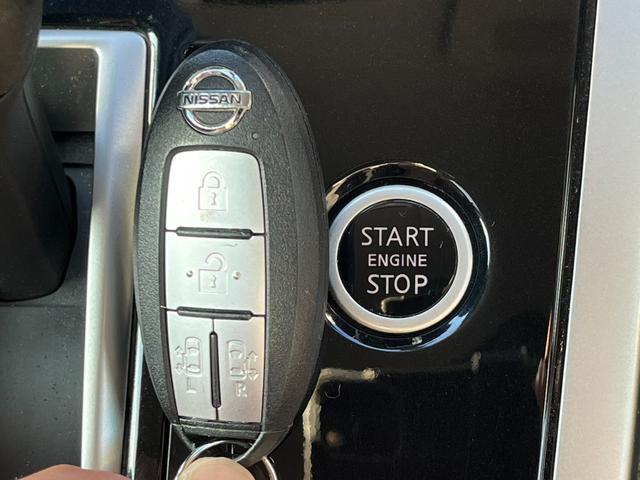 セレナ ハイウェイスター　１年距離無制限保証／禁煙／両側電動スライド／エマージェンシーブレーキ安全装置／アラウンドビューモニター／社外ナビ／バックカメラ／前後ドラレコ／Ｐスタート／インテリキー（11枚目）