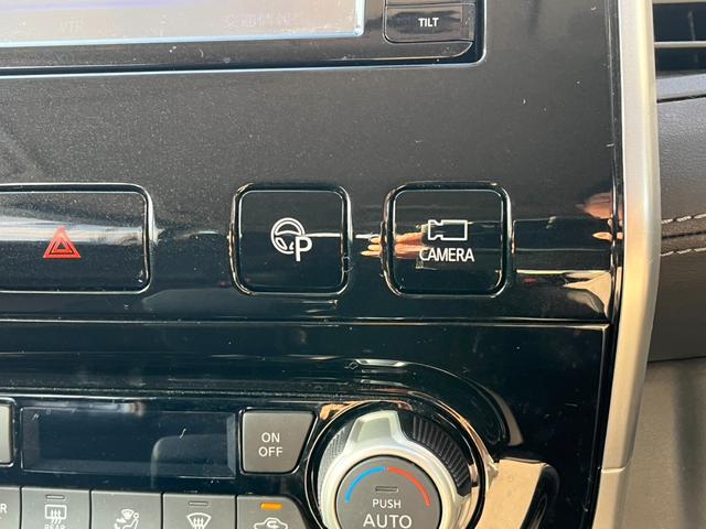 セレナ ハイウェイスター　１年距離無制限保証／禁煙／両側電動スライド／エマージェンシーブレーキ安全装置／アラウンドビューモニター／社外ナビ／バックカメラ／前後ドラレコ／Ｐスタート／インテリキー（18枚目）