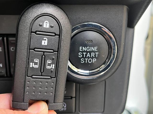 ルーミー カスタムＧ　／禁煙／両側電動スライドドア／運転支援装置／純正ナビ／バックカメラ／前後ドライブレコーダー／ＥＴＣ２．０／Ｂｌｕｅｔｏｏｔｈ／クルーズコントロール／ＬＥＤヘッドライト・フォグ／スマートキー／／（9枚目）