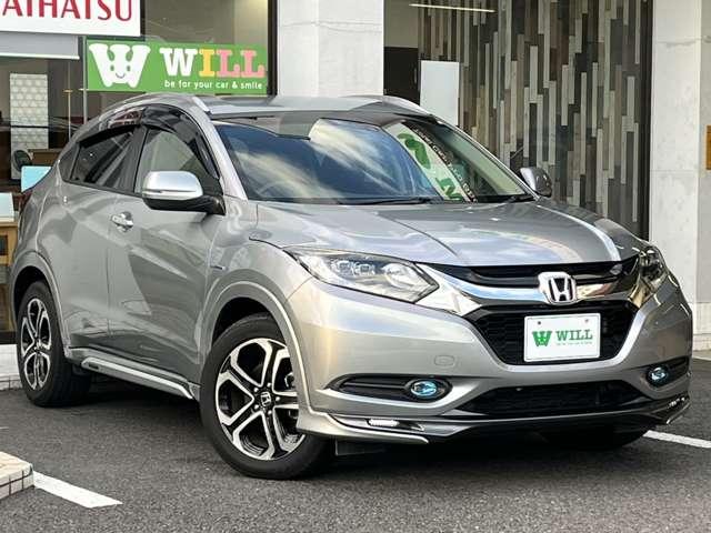 ヴェゼル ハイブリッドＺ　禁煙／１年距離無制限保証／純正ナビ／バックカメラ／ＥＴＣ／シートヒーター／パドルシフト／ＣＴＢＡ安全装置／プッシュスタート／スマートキー／ＬＥＤヘッドライト（3枚目）