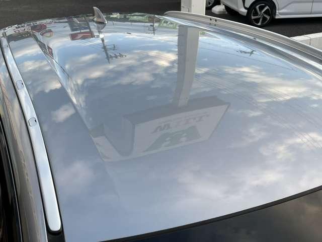 ヴェゼル ハイブリッドＺ　禁煙／１年距離無制限保証／純正ナビ／バックカメラ／ＥＴＣ／シートヒーター／パドルシフト／ＣＴＢＡ安全装置／プッシュスタート／スマートキー／ＬＥＤヘッドライト（9枚目）