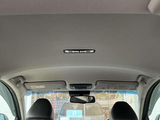 ヴェゼル ハイブリッドＺ　禁煙／１年距離無制限保証／純正ナビ／バックカメラ／ＥＴＣ／シートヒーター／パドルシフト／ＣＴＢＡ安全装置／プッシュスタート／スマートキー／ＬＥＤヘッドライト（20枚目）