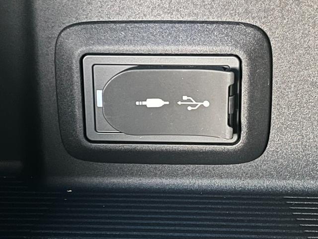 ハリアー Ｇ　ワンオーナー／禁煙／トヨタセーフティセンス安全装置／純正ナビ／バックカメラ／ドラレコ／パワーバックドア／パワーシート／ハーフレザーシート／デジタルインナーミラー／ビルトインＥＴＣ（19枚目）