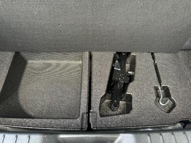 MAZDA3ファストバック 15S /禁煙/運転支援装置/純正ナビ/360°ビューモニター/ETC/前後ドラレコ/USB・BT接続/レーダークルーズコントロール/LEDヘッド/ブラインドスポットモニター/1年走行距離無制限保証/(30枚目)