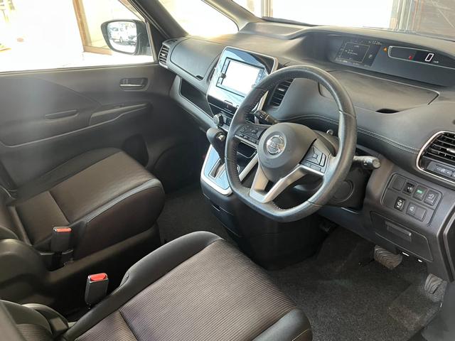 セレナ ハイウェイスター　ワンオーナー／禁煙／エマージェンシーブレーキ安全装置／純正ナビ／アラウンドビューモニター／電動スライドドア／駐車支援／ドラレコ／プッシュスタート／インテリキー／レーダークルーズ／ビルトインＥＴＣ／（8枚目）