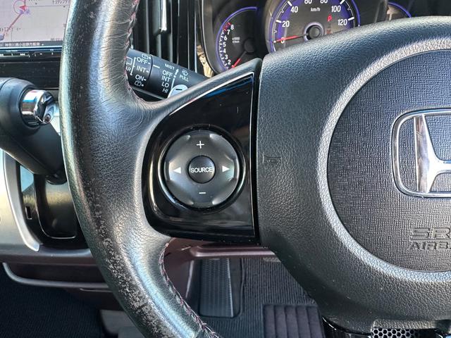 Ｎ－ＷＧＮカスタム Ｇ・ターボパッケージ　／ワンオーナー／安全装置／純正ナビ／バックカメラ／ＥＴＣ／Ｂｌｕｅｔｏｏｔｈ音楽／純正ドライブレコーダー／パドルシフト／（27枚目）