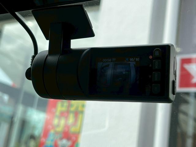 レヴォーグ １．６ＧＴアイサイト　／禁煙／運転支援装置アイサイト／ターボ／４ＷＤ／純正ナビ／バックカメラ／前後ドライブレコーダー／前席パワーシート／ＬＥＤヘッドライト／（18枚目）