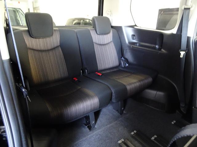 セレナ ハイウェイスター　Ｓ－ハイブリッド　ナビ地デジ　両側電動スライドドア　Ｂカメラ　フリップダウンモニター（13枚目）