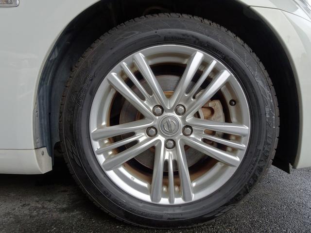 スカイライン ２５０ＧＴ　タイプＰ　純正ナビ地デジ　Ｂカメラ　革シート　ＥＴＣ　電動シート　インテリキー（30枚目）