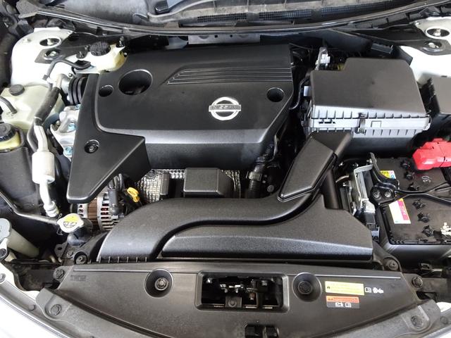 ティアナ ＸＬ　純正ナビ　フルセグＴＶ　バックカメラ　エマージェンシーブレーキ　キセノン　パワーシート　ＥＴＣ　スマートキー（8枚目）