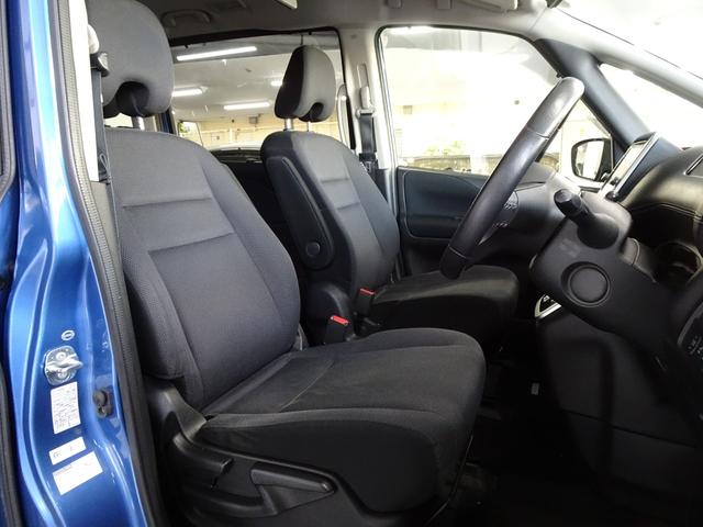 セレナ Ｇ　純正ナビ　地デジ　アラウンドビューモニター　プロパイロット　両側パワースライドドア　後席モニター　エマージェンシーブレーキ　インテリジェントルームミラー　電動パーキングブレーキ（10枚目）