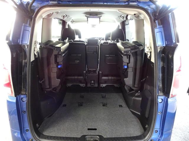 セレナ Ｇ　純正ナビ　地デジ　アラウンドビューモニター　プロパイロット　両側パワースライドドア　後席モニター　エマージェンシーブレーキ　インテリジェントルームミラー　電動パーキングブレーキ（17枚目）