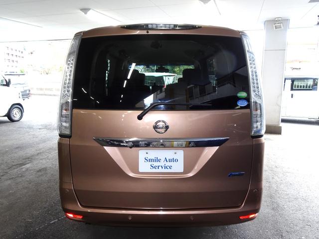 セレナ ２０Ｘ　Ｓ－ハイブリッドアドバンスドセーフティパック　純正ナビ　フルセグＴＶ　アラウンドビューモニター　クルーズコントロール　エマージェンシーブレーキ　レーンキープアシスト　ＥＴＣ　インテリキー（6枚目）