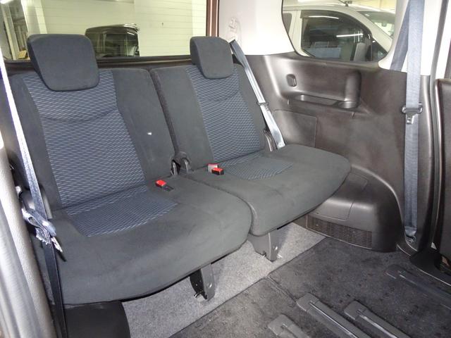 セレナ ２０Ｘ　Ｓ－ハイブリッドアドバンスドセーフティパック　純正ナビ　フルセグＴＶ　アラウンドビューモニター　クルーズコントロール　エマージェンシーブレーキ　レーンキープアシスト　ＥＴＣ　インテリキー（14枚目）