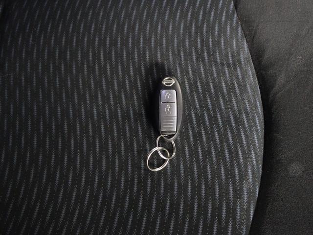 セレナ ２０Ｘ　Ｓ－ハイブリッドアドバンスドセーフティパック　純正ナビ　フルセグＴＶ　アラウンドビューモニター　クルーズコントロール　エマージェンシーブレーキ　レーンキープアシスト　ＥＴＣ　インテリキー（33枚目）