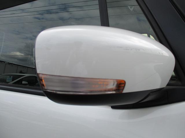 Xターボ 衝突軽減装置 SDナビ 禁煙車 ルーフレール 4WD DVD再生 CD ETC バックカメラ スマートキー Pスタート HIDライト オートライト BTオーディオ MSV USB端子 15インチアルミ(31枚目)