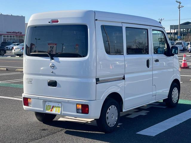 ＧＸ　禁煙車　衝突軽減ブレーキ　レーンキープアシスト　コーナーセンサー　ＣＤ　キーレスエントリー　ヘッドライトレベライザー　横滑り防止　ＡＵＸ　ＵＳＢ　オートライト　デュアルスライドドア　電動格納ドアミラー(20枚目)