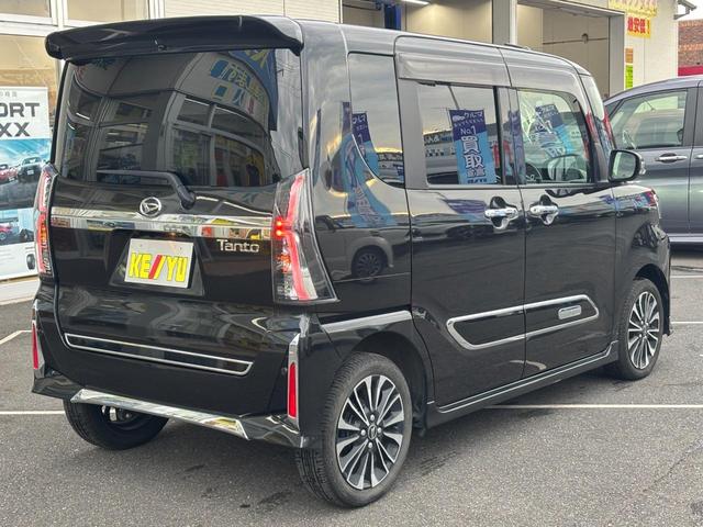 タント カスタムＲＳ　【ｅｃｏＩＤＬＥ非装着車】　４ＷＤ　禁煙車　純正１０型ＳＤナビ　両側電動スライド　全方位カメラ　衝突軽減装置　車線逸脱警報　コーナーセンサー　シートヒーター　ＨＤＭＩ　ＢＴオーディオ　フルセグＴＶ　ドラレコ　ＥＴＣ　ハーフレザー（24枚目）