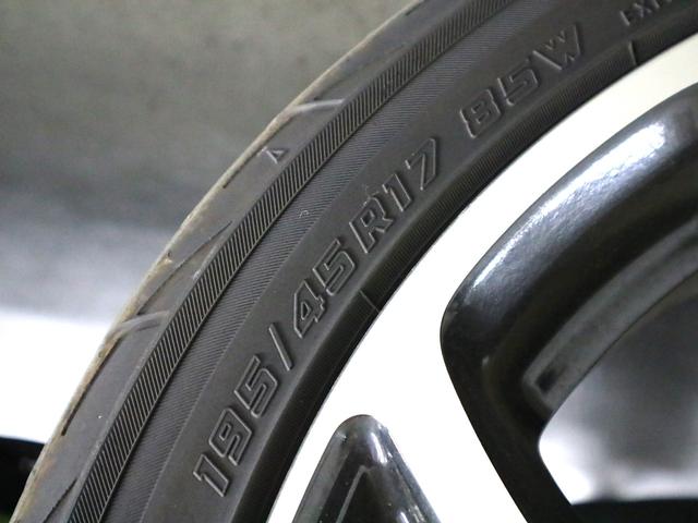 スイフトスポーツ ベースグレード 6速マニュアル ターボ デュアルセンサーブレーキサポート 純正8インチナビ ETC シートヒーター バックカメラ BTオーディオ フルセグTV USB端子 スマートキー クルーズコントロール LEDヘッドランプ 純正17AW(48枚目)