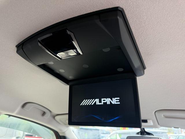 セレナ ハイウェイスター VセレクションII 4WD 禁煙車 10型ナビ 後席モニター 左ハンズフリー両側電動スライド バックカメラ ETC 衝突軽減装置 車線逸脱警報 Bluetoothオーディオ フルセグ DVD シート&ステアリングヒーター(9枚目)