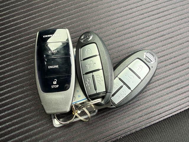 セレナ ハイウェイスター VセレクションII 4WD 禁煙車 10型ナビ 後席モニター 左ハンズフリー両側電動スライド バックカメラ ETC 衝突軽減装置 車線逸脱警報 Bluetoothオーディオ フルセグ DVD シート&ステアリングヒーター(41枚目)