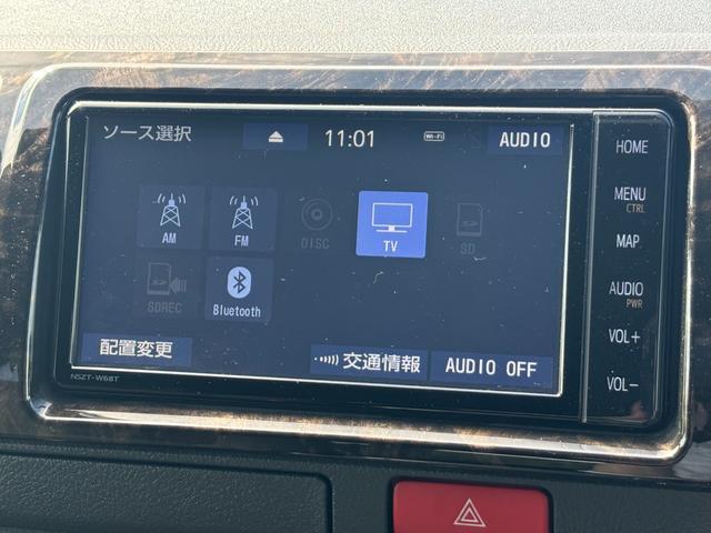 ハイエースバン スーパーＧＬ　ダークプライムＩＩ　禁煙１オーナー　両側電動スライド　衝突軽減装置　車線逸脱警報　純正ナビ　ナビ連動ドラレコ　バックカメラ　ＥＴＣ２．０　ハーフレザーシート　スマートキー　コーナーセンサ　ＬＥＤヘッドライト　１００Ｖ電源（9枚目）