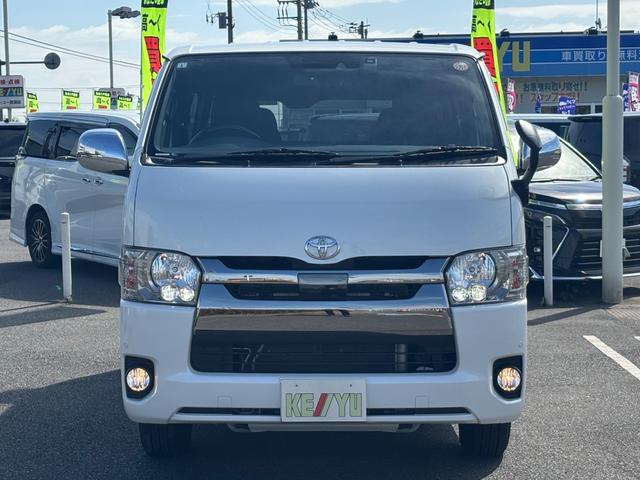 ハイエースバン スーパーＧＬ　ダークプライムＩＩ　禁煙１オーナー　両側電動スライド　衝突軽減装置　車線逸脱警報　純正ナビ　ナビ連動ドラレコ　バックカメラ　ＥＴＣ２．０　ハーフレザーシート　スマートキー　コーナーセンサ　ＬＥＤヘッドライト　１００Ｖ電源（16枚目）