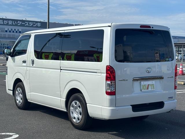 ハイエースバン スーパーＧＬ　ダークプライムＩＩ　禁煙１オーナー　両側電動スライド　衝突軽減装置　車線逸脱警報　純正ナビ　ナビ連動ドラレコ　バックカメラ　ＥＴＣ２．０　ハーフレザーシート　スマートキー　コーナーセンサ　ＬＥＤヘッドライト　１００Ｖ電源（23枚目）