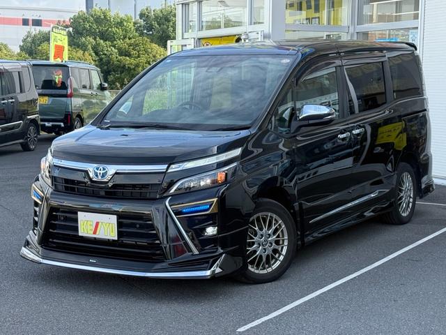 ヴォクシー ハイブリッドＺＳ　煌ＩＩＩ　禁煙車　モデリスタフルエアロ　９型ＳＤナビ　後席モニター　両側電動スライド　バックカメラ　衝突軽減装置　車線逸脱警報　ＥＴＣ　Ｂｌｕｅｔｏｏｔｈオーディオ　フルセグＴＶ　ＤＶＤ再生　シートヒーター（22枚目）