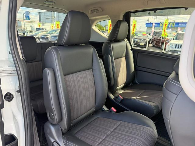 フリードハイブリッド ハイブリッド・モデューロX ホンダセンシング 6人乗り 禁煙1オーナー車 純正9型ナビ 両側電動スライド バックカメラ ETC2.0 衝突軽減装置 車線逸脱警報 Bluetoothオーディオ フルセグTV DVD再生 ハーフレザー 追従クルコン(16枚目)