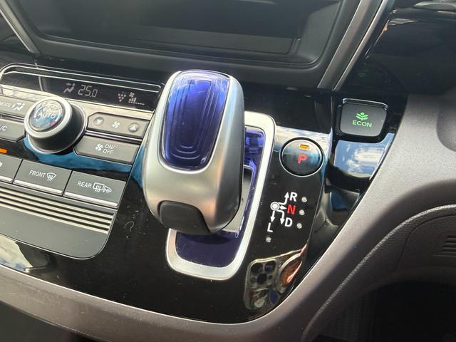 フリードハイブリッド ハイブリッド・モデューロX ホンダセンシング 6人乗り 禁煙1オーナー車 純正9型ナビ 両側電動スライド バックカメラ ETC2.0 衝突軽減装置 車線逸脱警報 Bluetoothオーディオ フルセグTV DVD再生 ハーフレザー 追従クルコン(35枚目)