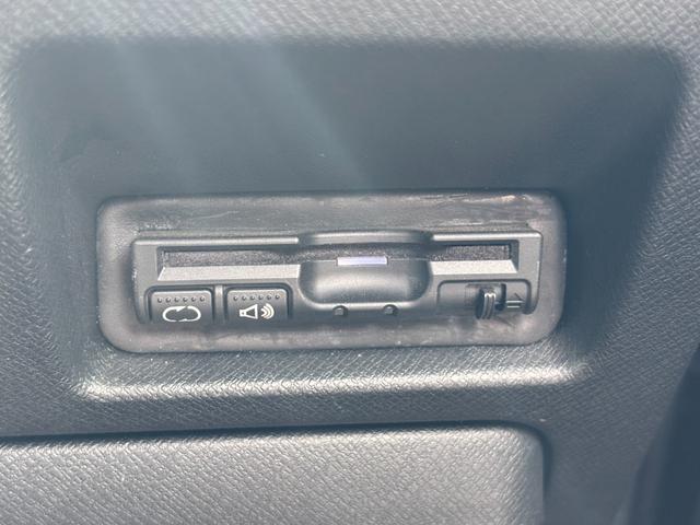 ステップワゴンスパーダ Z 9型フローティングナビ フルセグ Bluetoothオーディオ バックカメラ スマートキー ETC ドラレコ 両側電動スライド 純正アルミ オートエアコン HID フォグ オートライト パドルシフト(11枚目)