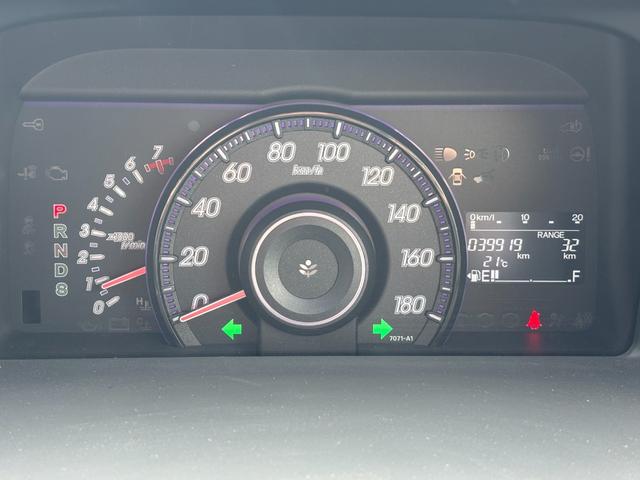 ステップワゴンスパーダ Z 9型フローティングナビ フルセグ Bluetoothオーディオ バックカメラ スマートキー ETC ドラレコ 両側電動スライド 純正アルミ オートエアコン HID フォグ オートライト パドルシフト(31枚目)