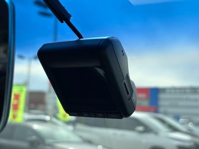 ステップワゴンスパーダ Z 9型フローティングナビ フルセグ Bluetoothオーディオ バックカメラ スマートキー ETC ドラレコ 両側電動スライド 純正アルミ オートエアコン HID フォグ オートライト パドルシフト(34枚目)