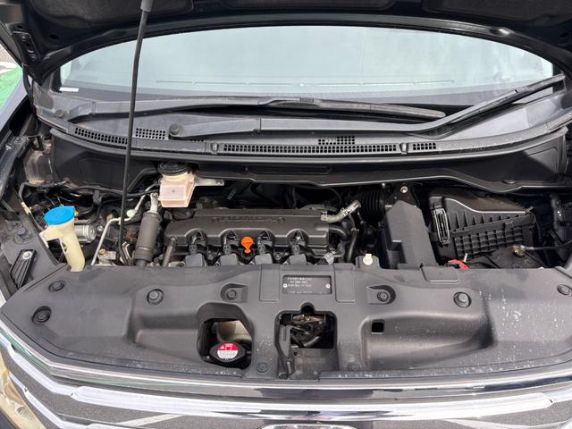 ステップワゴンスパーダ Z 9型フローティングナビ フルセグ Bluetoothオーディオ バックカメラ スマートキー ETC ドラレコ 両側電動スライド 純正アルミ オートエアコン HID フォグ オートライト パドルシフト(40枚目)