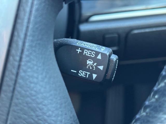 クラウンハイブリッド アスリートS アドバンストパッケージ 禁煙1オーナー レザーシートパッケージ メーカーオプションスパッタリングアルミ メーカーオプション8インチナビ フルセグ ETC ドラレコ スマートキー プッシュスタート HIDライト LEDフォグ(8枚目)