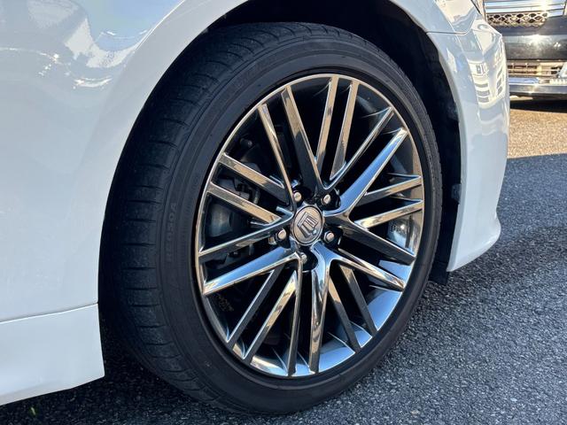 クラウンハイブリッド アスリートS アドバンストパッケージ 禁煙1オーナー レザーシートパッケージ メーカーオプションスパッタリングアルミ メーカーオプション8インチナビ フルセグ ETC ドラレコ スマートキー プッシュスタート HIDライト LEDフォグ(9枚目)