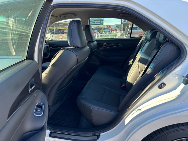 クラウンハイブリッド アスリートS アドバンストパッケージ 禁煙1オーナー レザーシートパッケージ メーカーオプションスパッタリングアルミ メーカーオプション8インチナビ フルセグ ETC ドラレコ スマートキー プッシュスタート HIDライト LEDフォグ(27枚目)