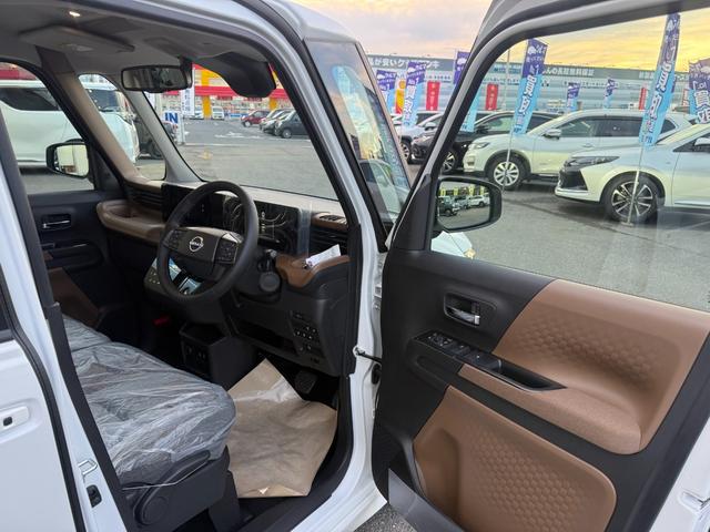 ルークス ハイウェイスター Gターボプロパイロットエディション 届出済未使用車 全方位カメラ 両側電動スライド 衝突軽減装置 車線逸脱警報 ブラインドスポットモニター コーナーセンサー シート&ステアリングヒーター LEDヘッドライト&フォグ リヤサーキュレーター(13枚目)