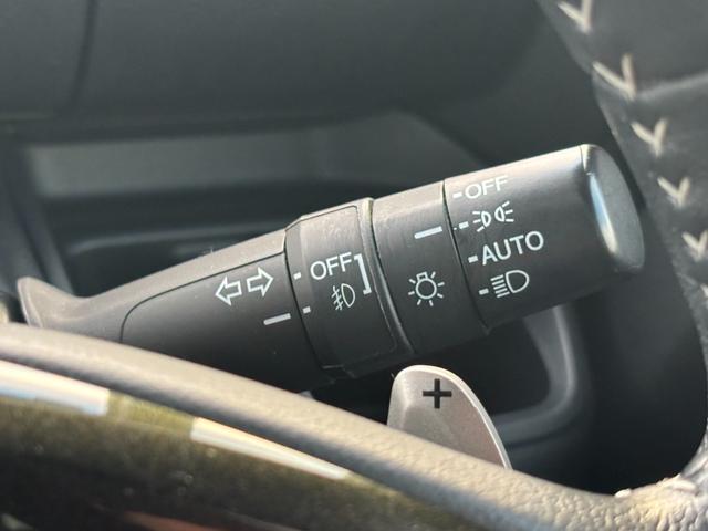 N-BOXカスタム G・Lターボホンダセンシング 禁煙車 純正8型ナビ 両側電動スライド バックカメラ ETC 衝突軽減装置 車線逸脱警報 Bluetoothオーディオ フルセグTV DVD再生 前後ドラレコ ハーフレザー シートヒーター 純正アルミ(37枚目)