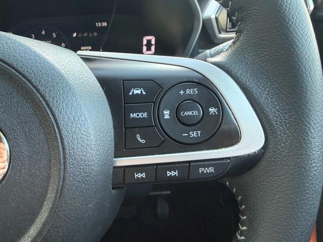 ロッキー Ｇ　禁煙１オーナー車　フルエアロ　純正９型ＳＤナビ　全方位カメラ　ＥＴＣ　衝突軽減装置　車線逸脱警報　Ｂｌｕｅｔｏｏｔｈオーディオ　フルセグＴＶ　前後ドラレコ　ＬＥＤヘッドライト　追従クルコン　純正アルミ（10枚目）