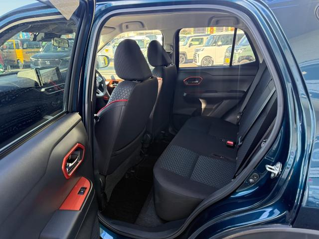 ロッキー Ｇ　禁煙１オーナー車　フルエアロ　純正９型ＳＤナビ　全方位カメラ　ＥＴＣ　衝突軽減装置　車線逸脱警報　Ｂｌｕｅｔｏｏｔｈオーディオ　フルセグＴＶ　前後ドラレコ　ＬＥＤヘッドライト　追従クルコン　純正アルミ（27枚目）